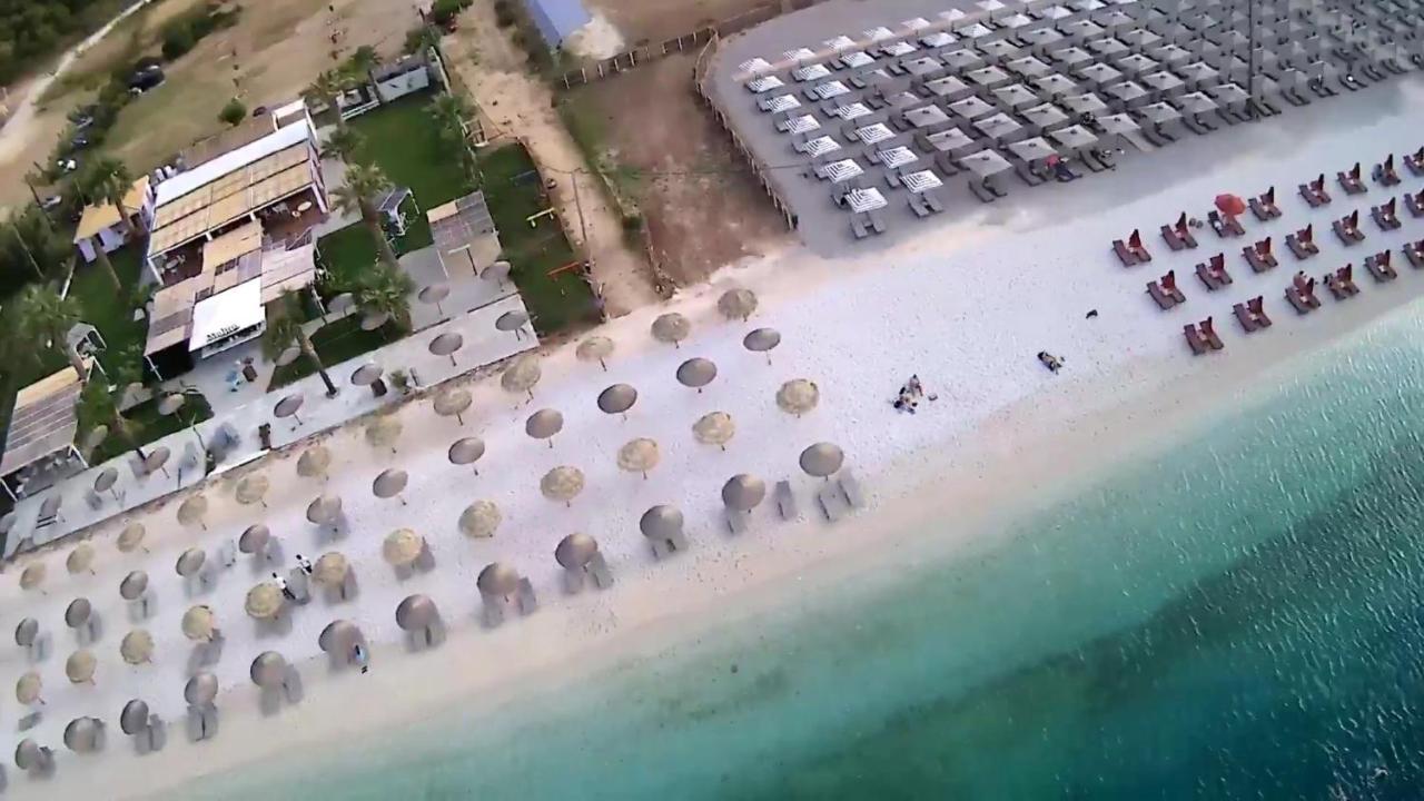 أيّا إفيميا Dionisis Apartments المظهر الخارجي الصورة